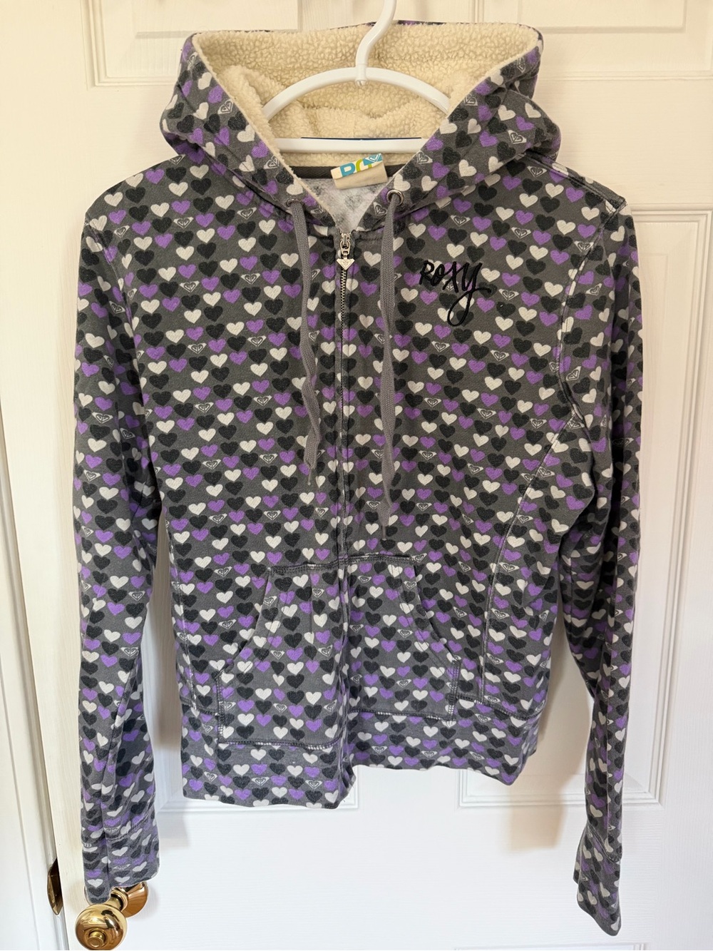 Roxy Gray Hoodie with Black, Purple & White Heart Pattern